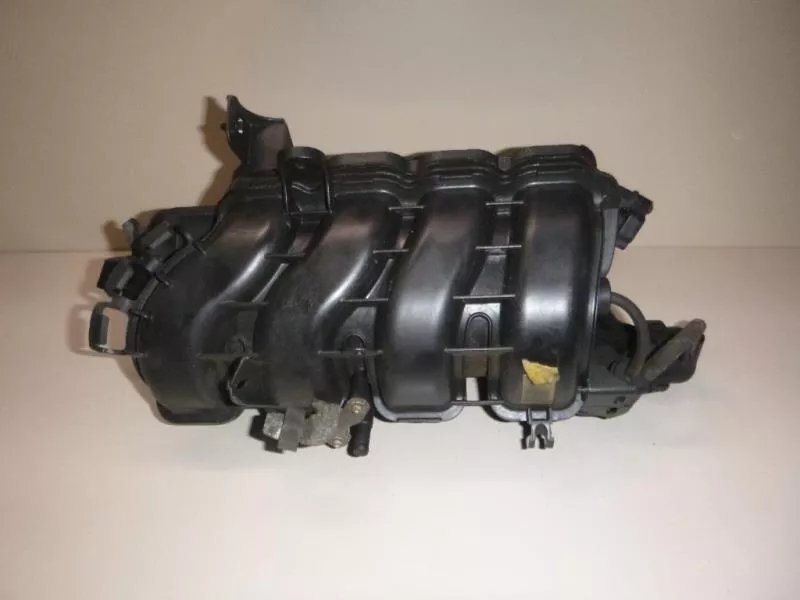 Впускной коллектор ST302963 Впускной коллектор ST302963