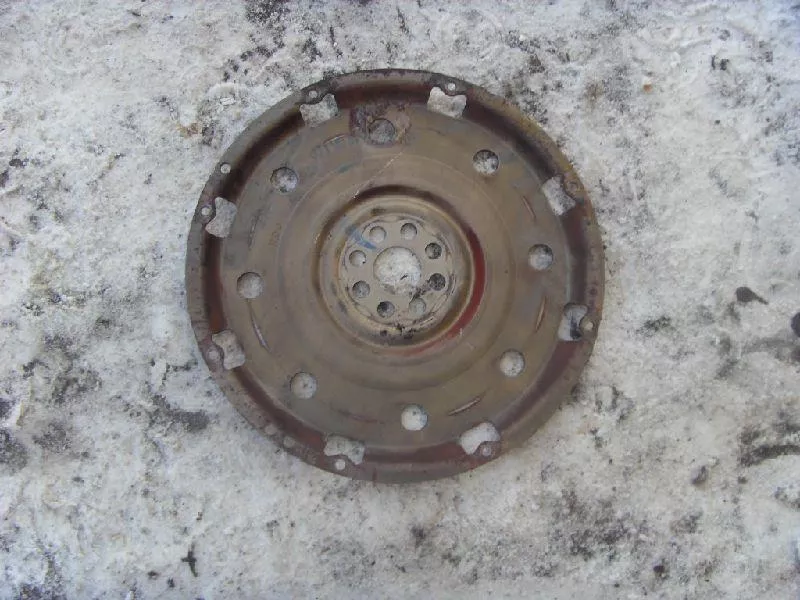 Маховик двигателя BS264092