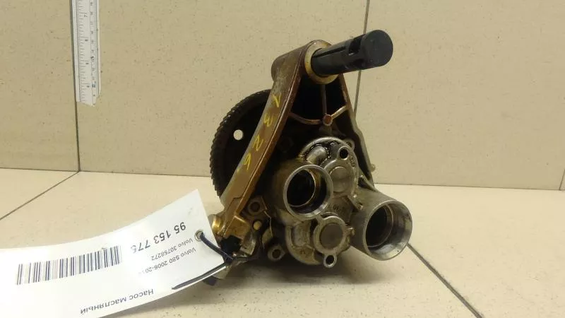 Масляный насос BS252832