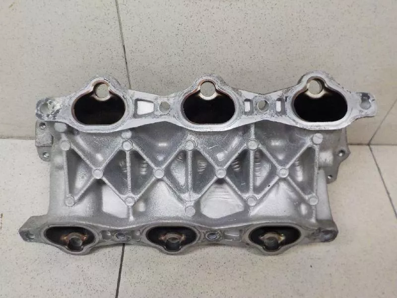 Впускной коллектор ST299474