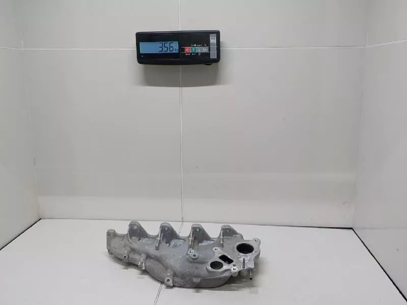 Впускной коллектор ST301719 Впускной коллектор ST301719