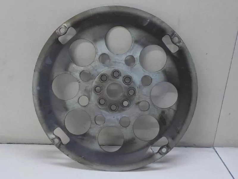 Маховик двигателя BS264609