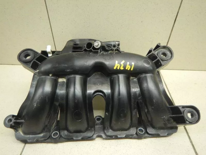 Впускной коллектор ST302503 Впускной коллектор ST302503