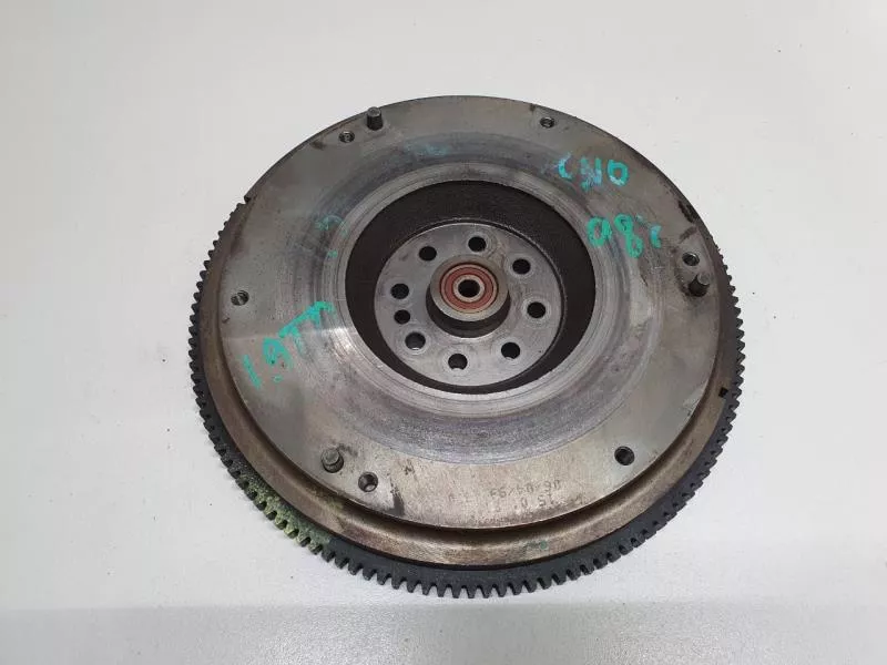 Маховик двигателя BS265541