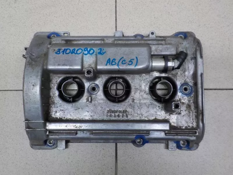 Клапанная крышка ГБЦ BS69359