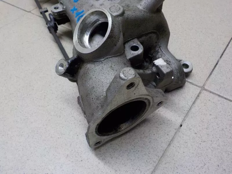 Впускной коллектор ST302337