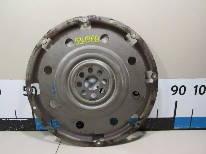 Маховик двигателя BS264083