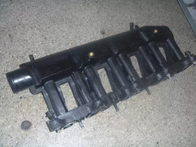 Впускной коллектор ST301986