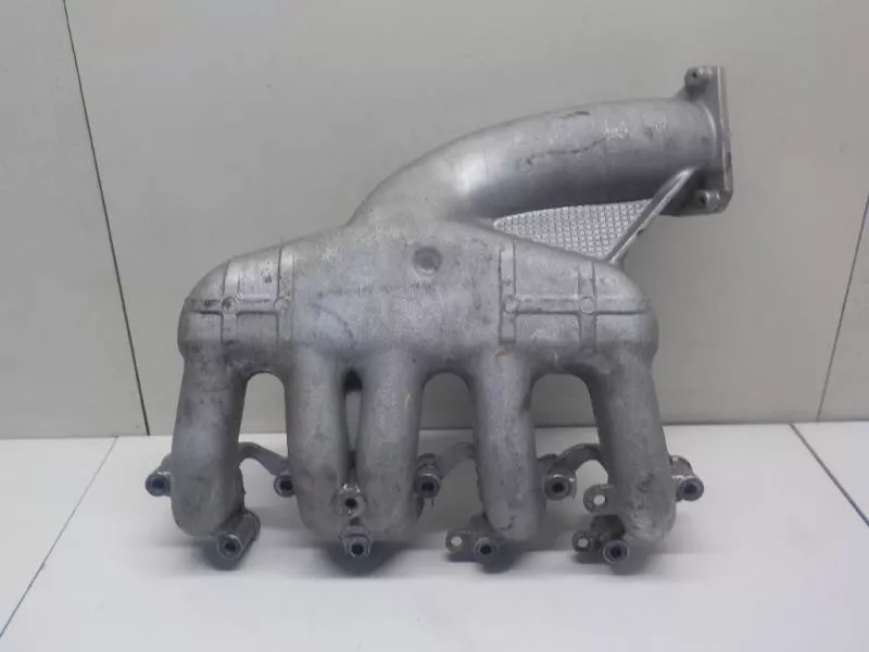 Впускной коллектор ST300678