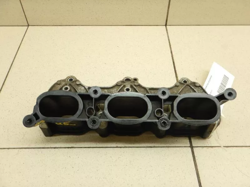 Впускной коллектор ST301782