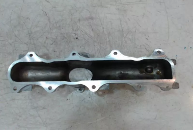 Впускной коллектор ST301064