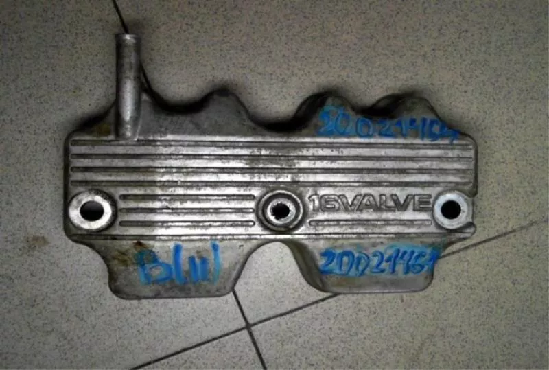 Клапанная крышка ГБЦ BS68624