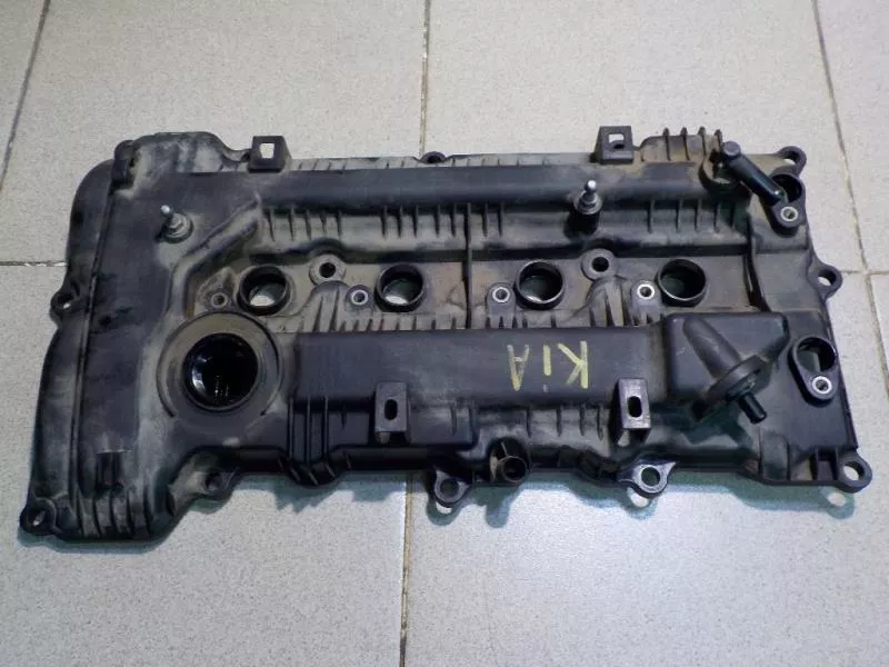 Клапанная крышка ГБЦ BS69979 Клапанная крышка ГБЦ BS69979