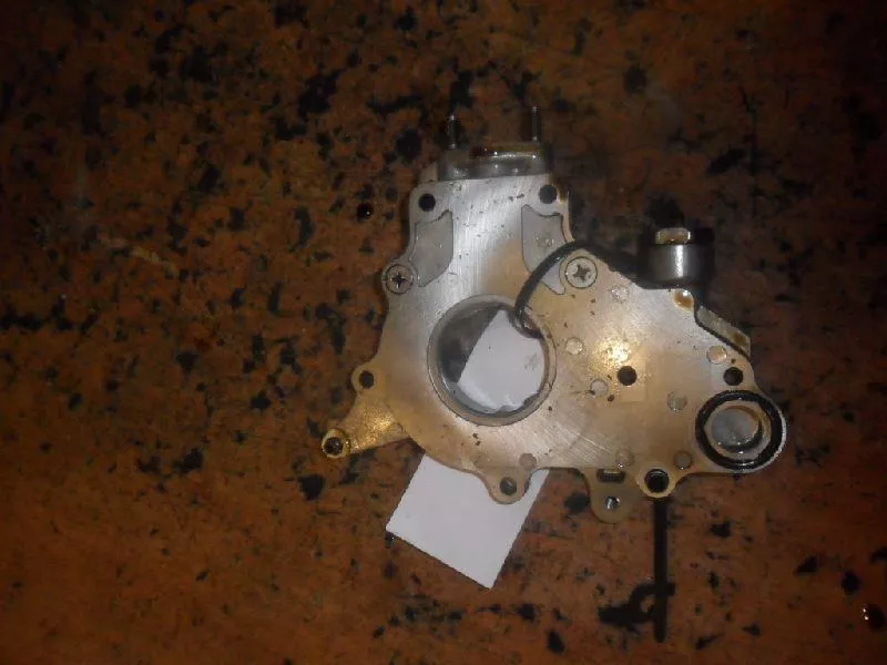 Масляный насос BS252101