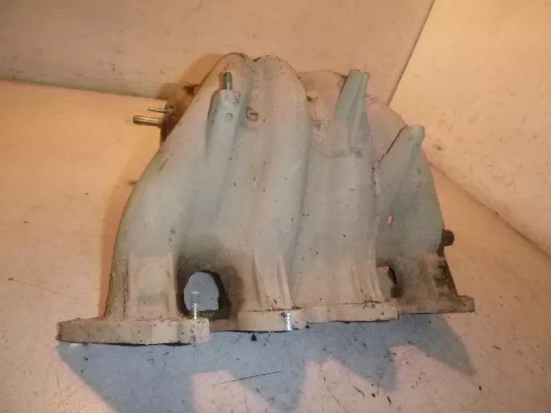 Впускной коллектор ST298597