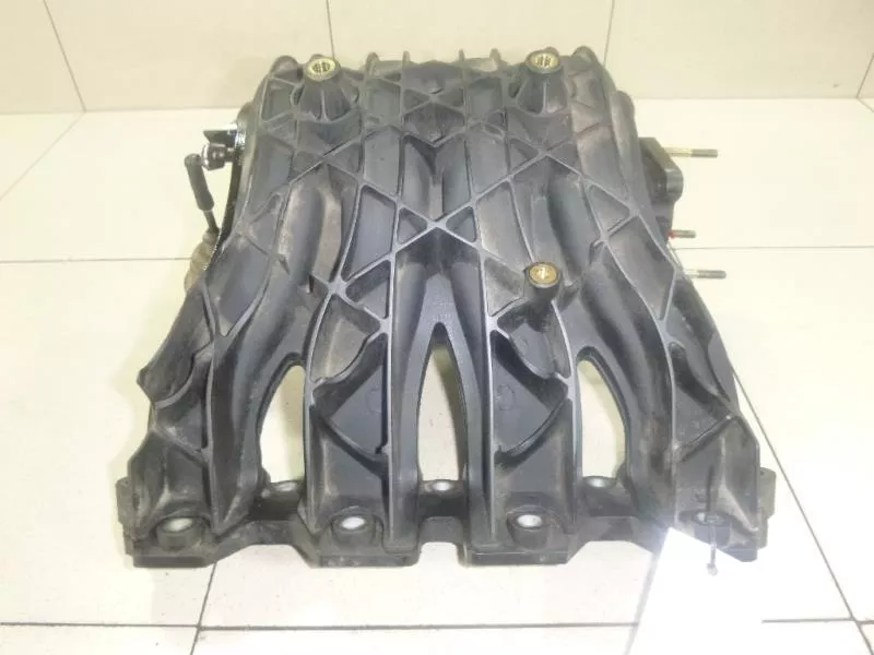 Впускной коллектор ST301578 Впускной коллектор ST301578