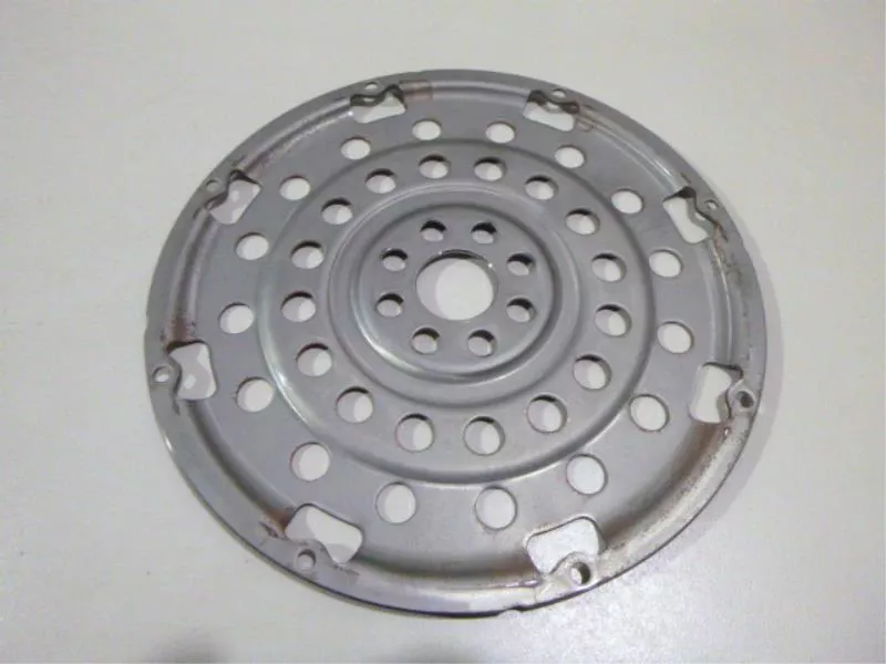 Маховик двигателя BS266257