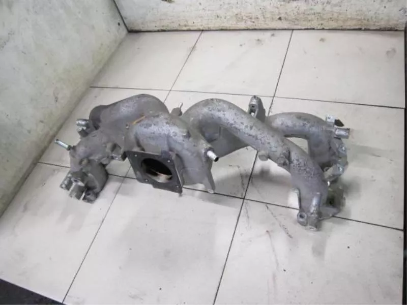 Впускной коллектор ST299924