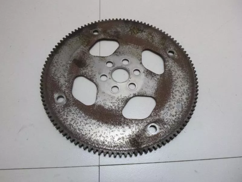 Маховик двигателя BS265508