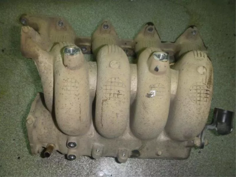 Впускной коллектор ST299887