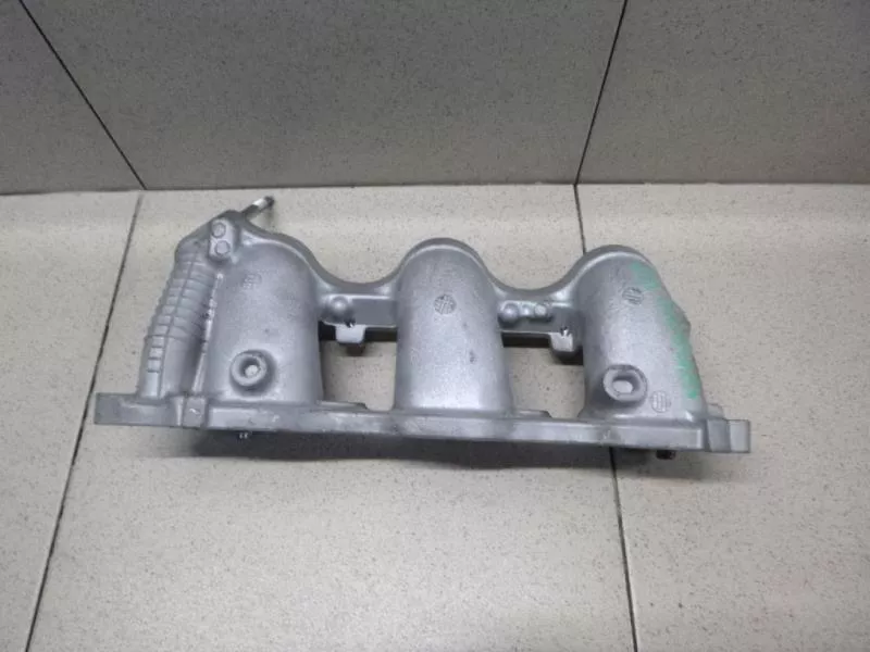 Впускной коллектор ST298079