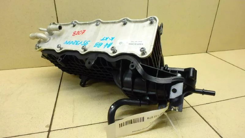 Впускной коллектор ST303288