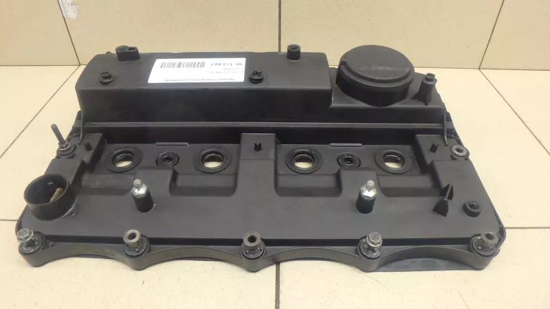 Клапанная крышка ГБЦ BS70440 Клапанная крышка ГБЦ BS70440