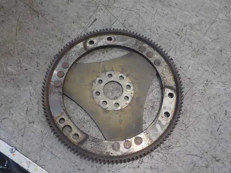 Маховик двигателя BS263464