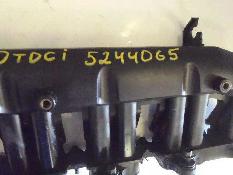 Впускной коллектор ST301985