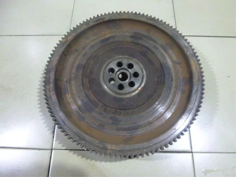 Маховик двигателя BS265490 Маховик двигателя BS265490