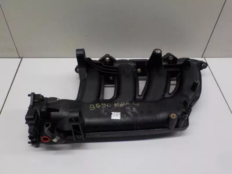 Впускной коллектор ST300998 Впускной коллектор ST300998