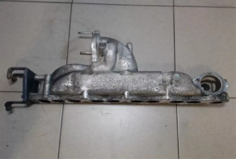 Впускной коллектор ST300639