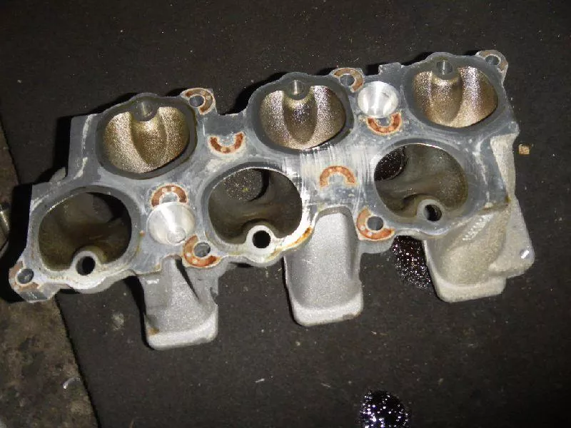 Впускной коллектор ST298586