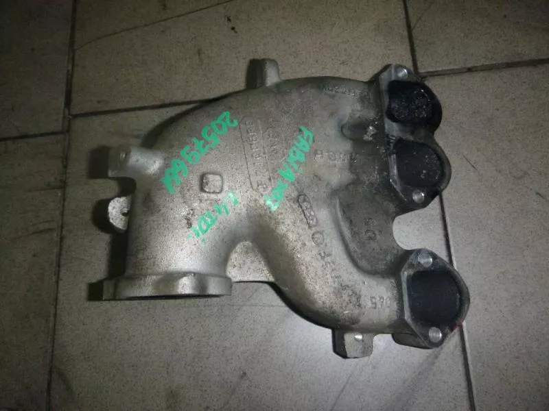 Впускной коллектор ST300408