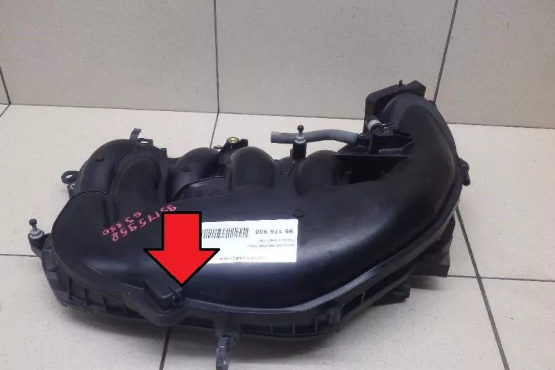 Впускной коллектор ST302989