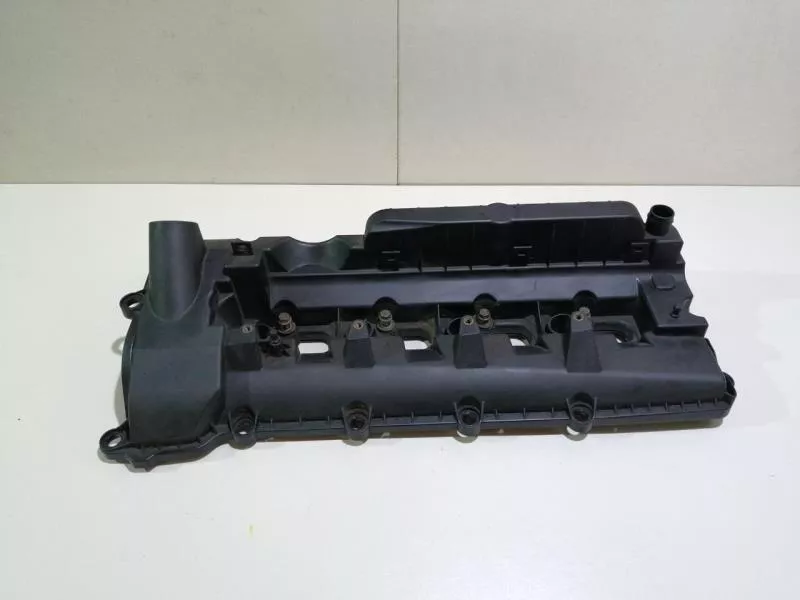 Клапанная крышка ГБЦ BS69901 Клапанная крышка ГБЦ BS69901