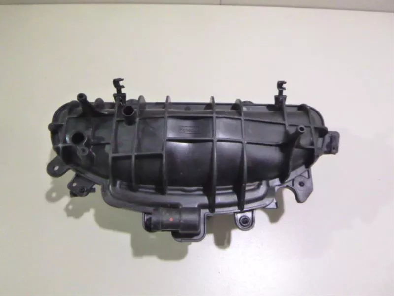 Впускной коллектор ST302817 Впускной коллектор ST302817