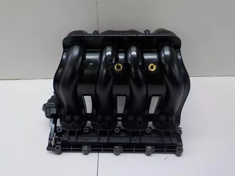 Впускной коллектор ST300485 Впускной коллектор ST300485