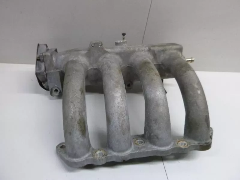 Впускной коллектор ST298858