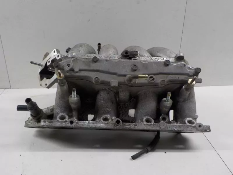 Впускной коллектор ST299556 Впускной коллектор ST299556