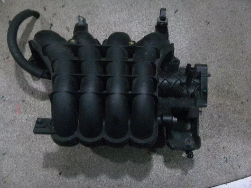 Впускной коллектор ST300046