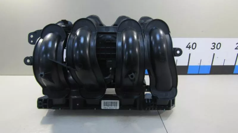 Впускной коллектор ST302228 Впускной коллектор ST302228