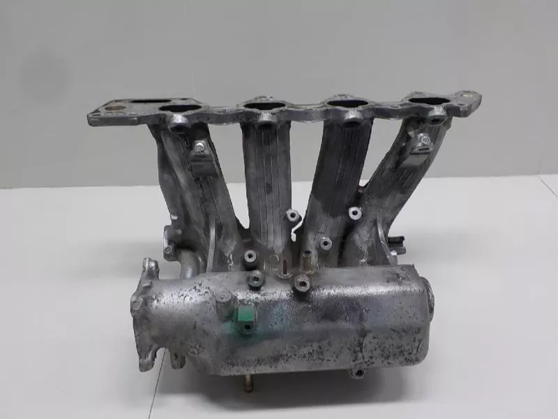 Впускной коллектор ST301884