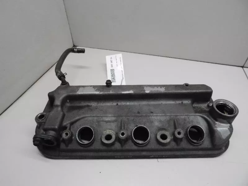 Клапанная крышка ГБЦ BS69875 Клапанная крышка ГБЦ BS69875