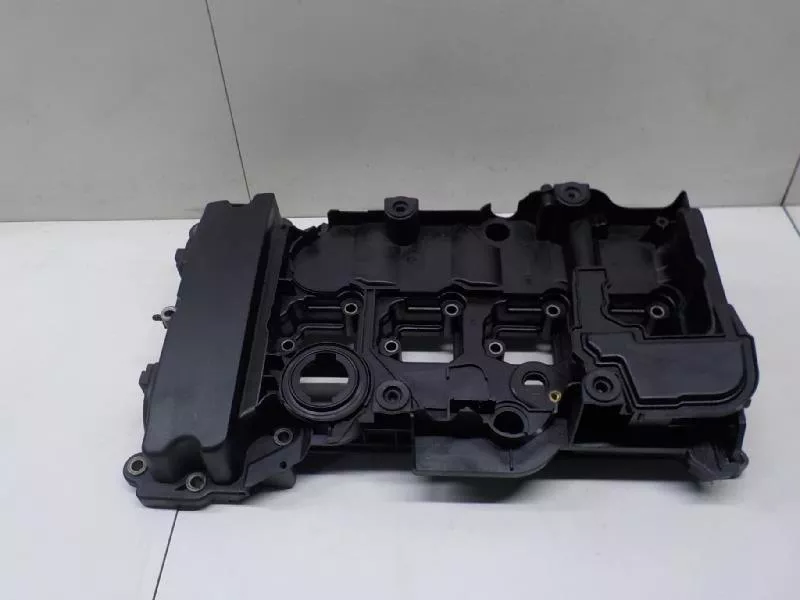 Клапанная крышка ГБЦ BS70338