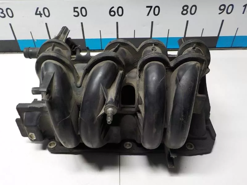 Впускной коллектор ST300992 Впускной коллектор ST300992