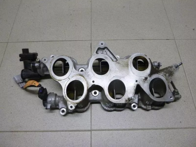 Впускной коллектор ST300712 Впускной коллектор ST300712