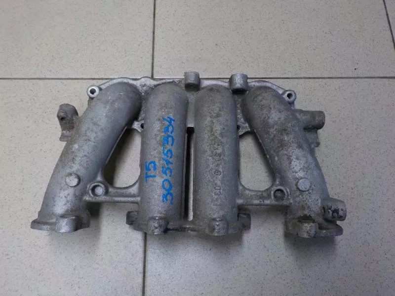 Впускной коллектор ST300474