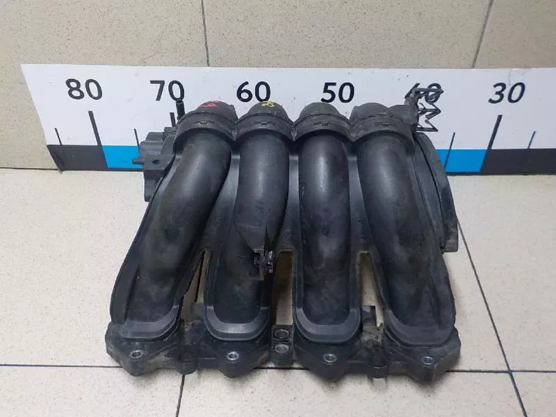 Впускной коллектор ST299467 Впускной коллектор ST299467