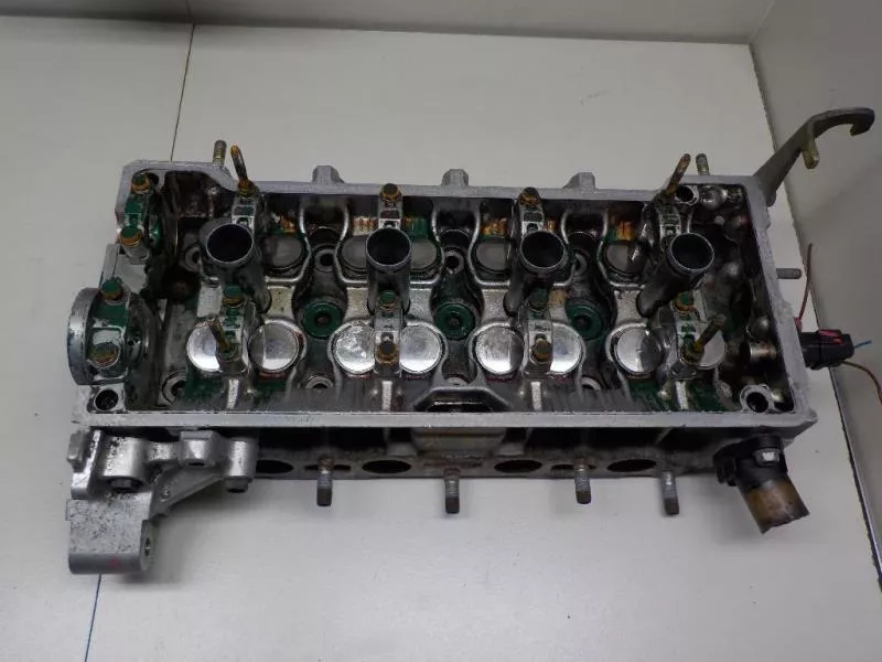 ГБЦ (головка блока цилиндров) ST293758 ГБЦ (головка блока цилиндров) ST293758